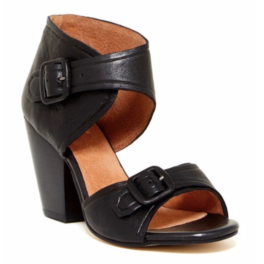 Seychelles Cleopatra Black Open-Toe Sandal